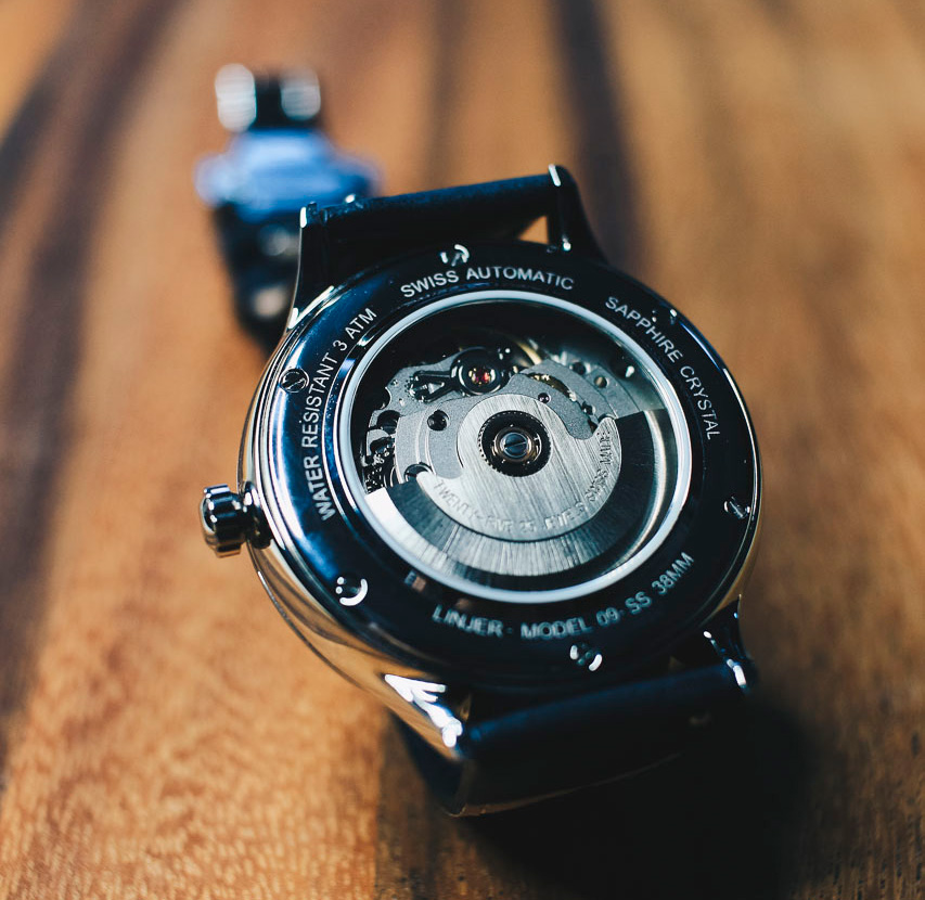 best men's watches - watch movement