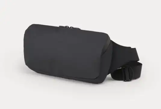 Minaal Crossbody Bag