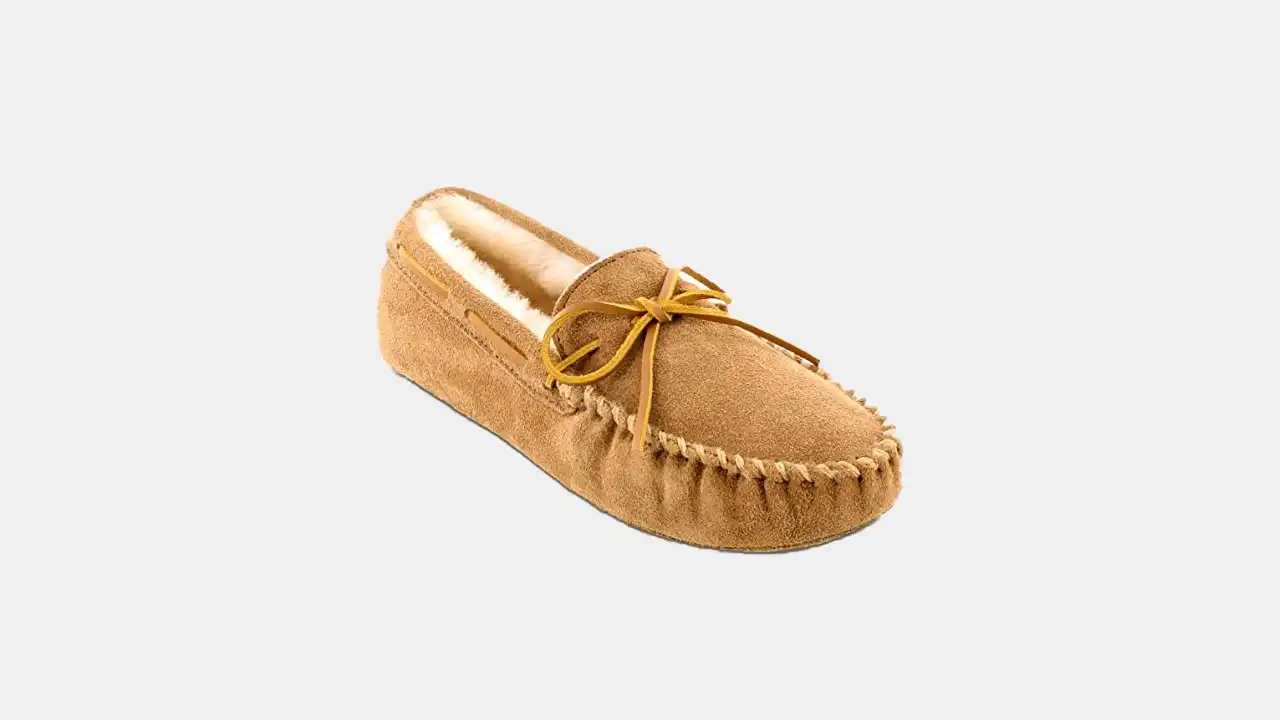 Minnetonka Moccasin Sheepskin Softsole Moc