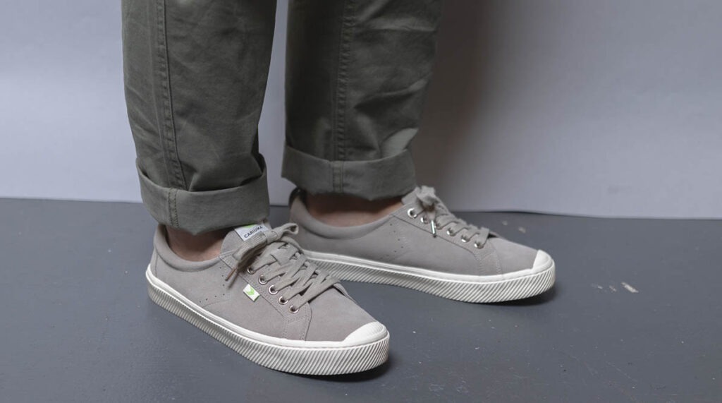 cariuma oca low grey on feet 3