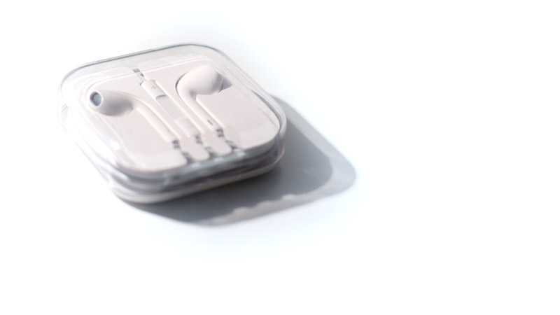 everyday carry - earbuds