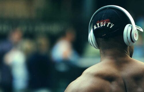10 Easy Ways to Feel More Confident at the Gym