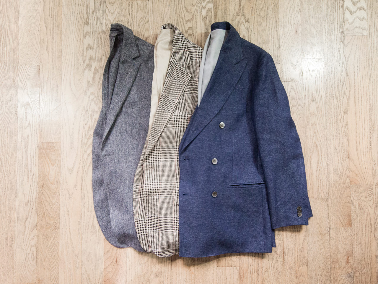 effortless essentials minimalist wardrobe - sportcoats