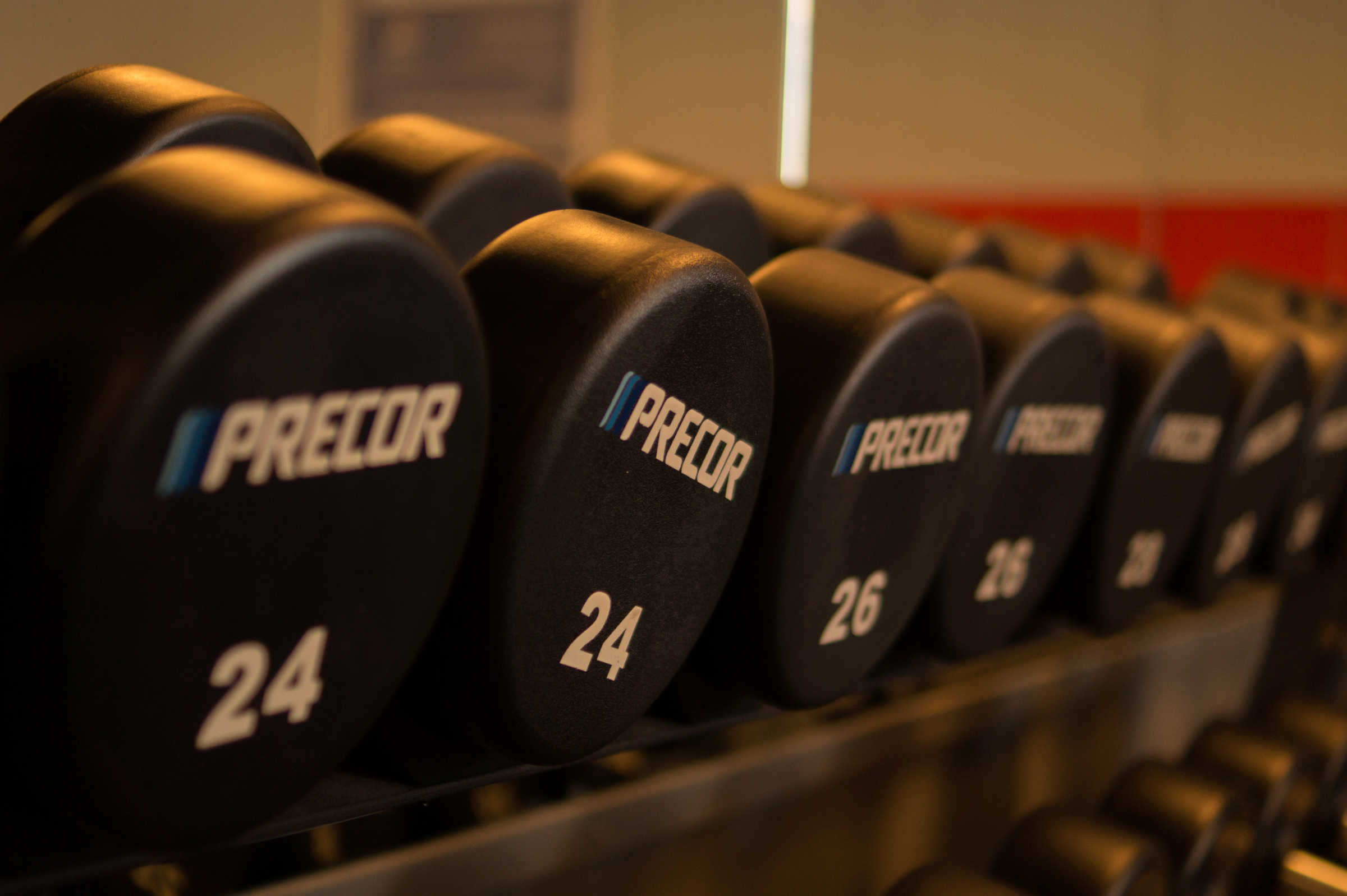 10 Easy Ways to Feel More Confident at the Gym